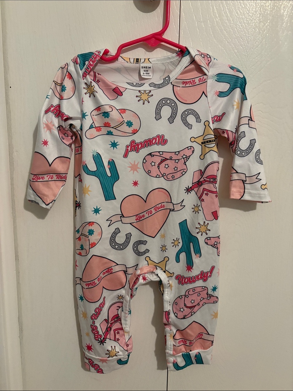 SHEIN Pink Teal Western Print Baby Footie
